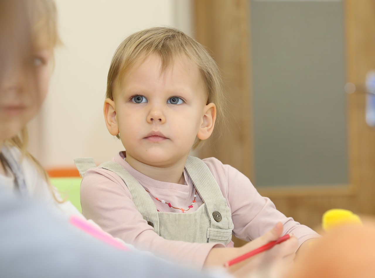 Rýsuje se řešení problému s dvouletými dětmi v mateřských školách? Konečně ANO!